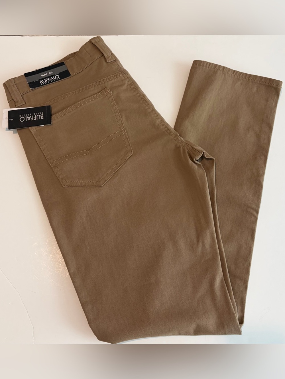 Buffalo David Bitton Straight Slim / Ash Pants Men's Size 32x32 Dark Beige $109